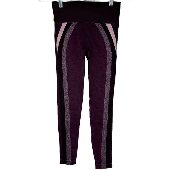 Spanx NWT Purple Look at Me Now Seamless Track Stripe 50232R Size X-Small - Picture 1 of 9